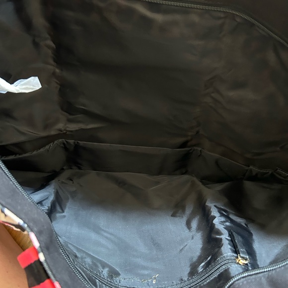 NWT Large Victoria Secret Travel Bag - Picture 5 of 5